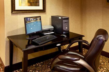 Holiday Inn Express Lebanon an IHG Hotel - image 15