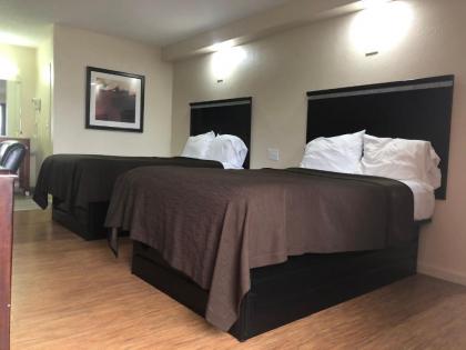 Crossroads Inn - image 14