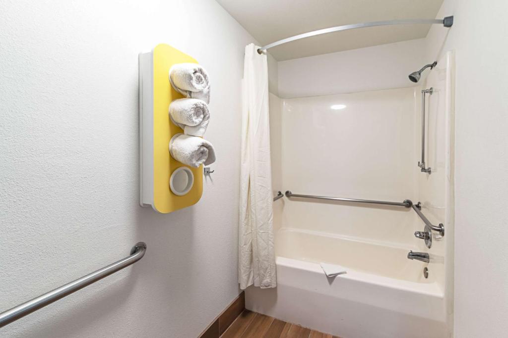 Motel 6-Lebanon IN - image 3