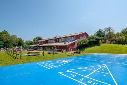 Hershey Camping Resort Park Model 6 - image 3