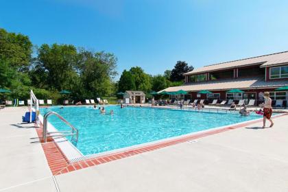 Hershey Camping Resort Park Model 6 - image 4