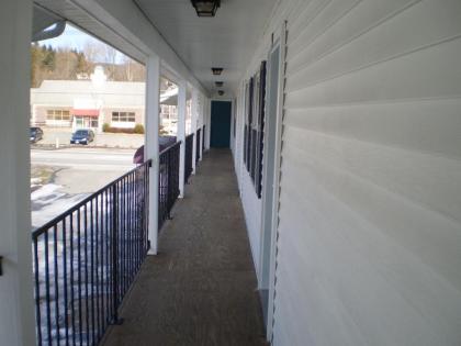 Sunset Inn - image 9