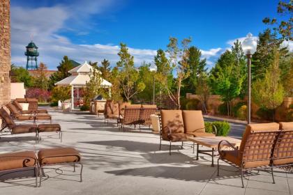SpringHill Suites Lehi at Thanksgiving Point - image 9