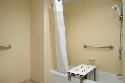 Hampton Inn Lehighton - Jim Thorpe - image 9
