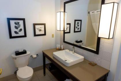 Country Inn & Suites by Radisson Lehighton (Jim Thorpe) PA - image 14