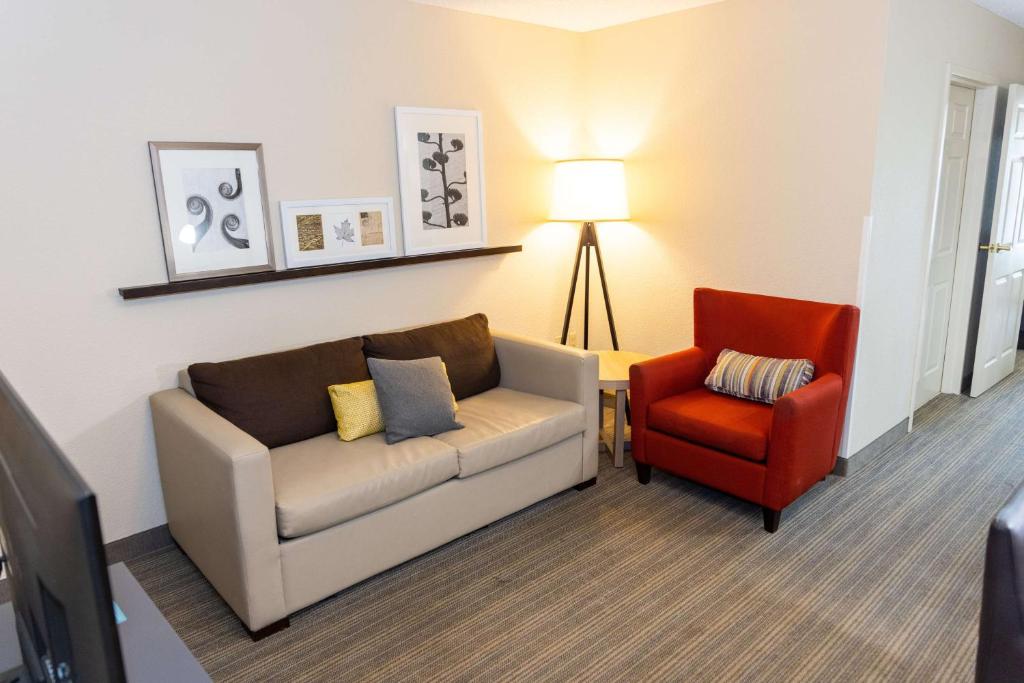 Country Inn & Suites by Radisson Lehighton (Jim Thorpe) PA - image 7