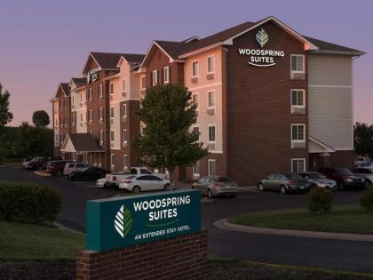 WoodSpring Suites Kansas City Lenexa - image 5
