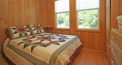 Robin Hill Camping Resort Premium Cottage 1 - image 8