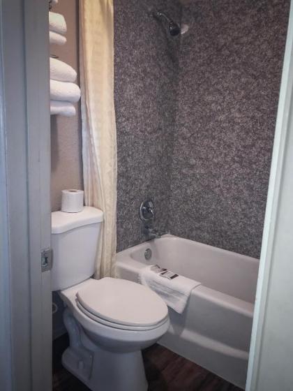 Best Inn Texas - image 6