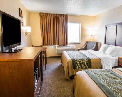 Quality Inn - image 13