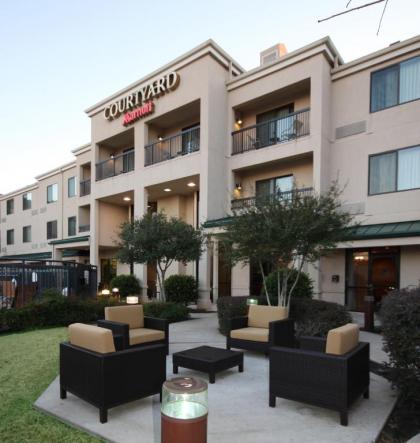 Courtyard by Marriott Dallas Lewisville - image 7