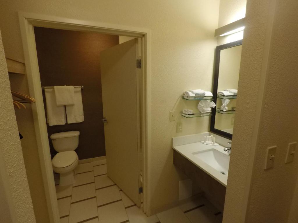 Fairfield Inn & Suites Dallas Lewisville - image 5