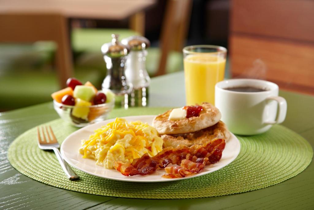 Fairfield Inn & Suites Dallas Lewisville - image 6