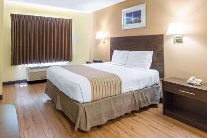 Suburban Extended Stay Lewisville - image 13