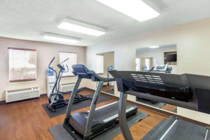 Suburban Extended Stay Lewisville - image 6