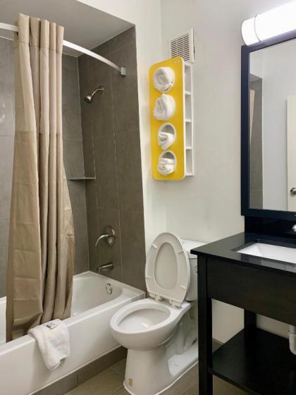 Motel 6-Lewisville TX - Medical City - image 6