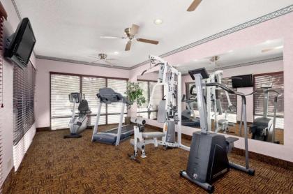 Baymont by Wyndham Lewisville - image 5