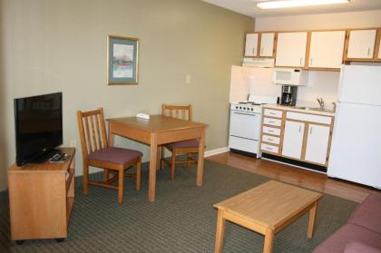 Affordable Suites Lexington - image 4