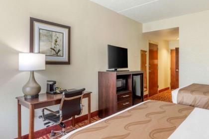 Quality Inn & Suites - image 12