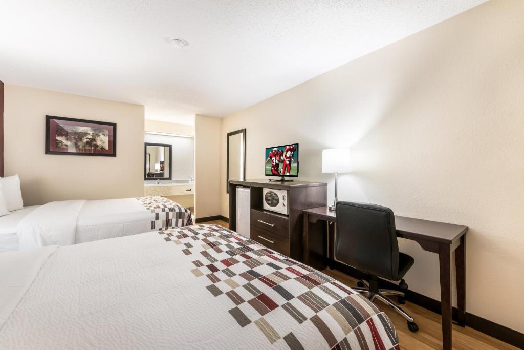 Red Roof Inn Lexington NC - image 2
