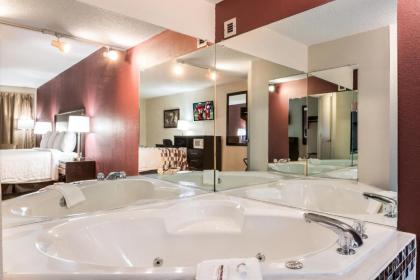 Red Roof Inn Lexington NC - image 5