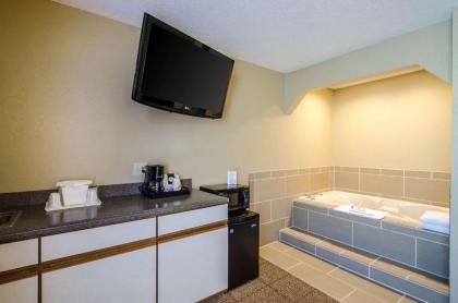 Comfort Inn Lexington - image 12