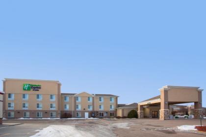 Holiday Inn Express Hotel & Suites Lexington an IHG Hotel - image 7