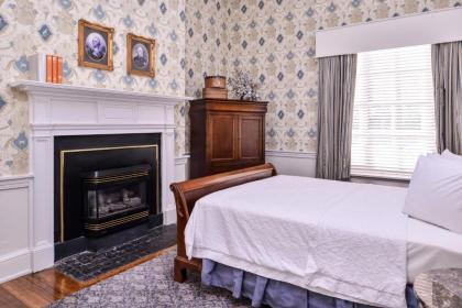 Hampton Inn Lexington Historic Area - image 3