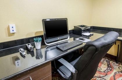 Quality Inn & Suites Lexington near I-64 and I-81 - image 13