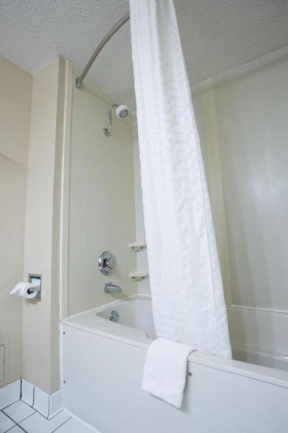 Best Western Plus Inn at Hunt Ridge - image 12