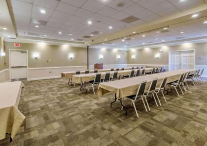 Best Western Plus Inn at Hunt Ridge - image 2