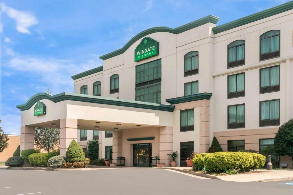 Wingate by Wyndham (Lexington VA) - main image