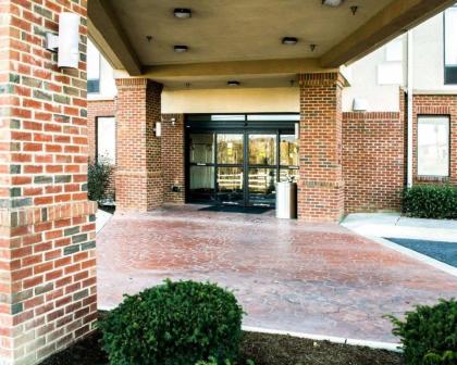 Sleep Inn & Suites Virginia Horse Center - image 15