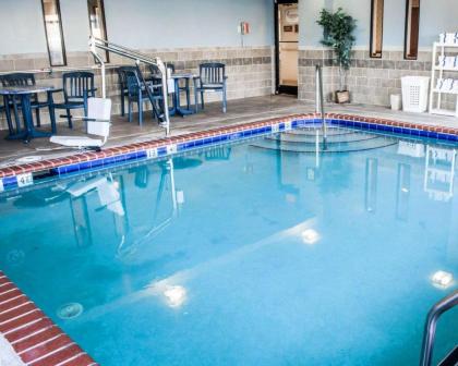 Sleep Inn & Suites Virginia Horse Center - image 2