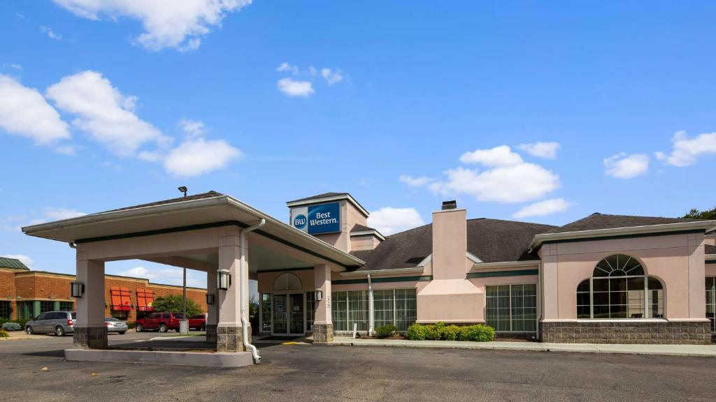 Best Western Lexington Inn - main image