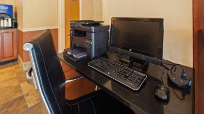 Best Western Lexington Inn - image 11