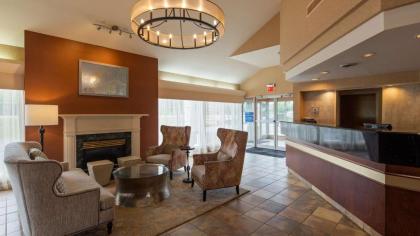 Best Western Lexington Inn - image 13