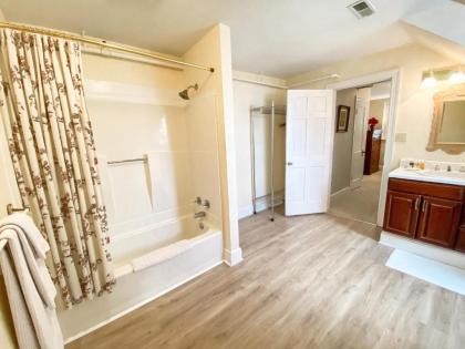 Abigail Inn - image 5