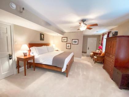 Abigail Inn - image 7