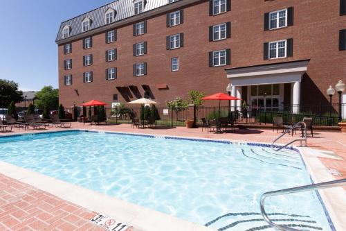 DoubleTree Suites by Hilton Lexington - main image