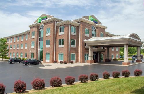 Holiday Inn Express & Suites Lexington Downtown Area-Keeneland an IHG Hotel - main image