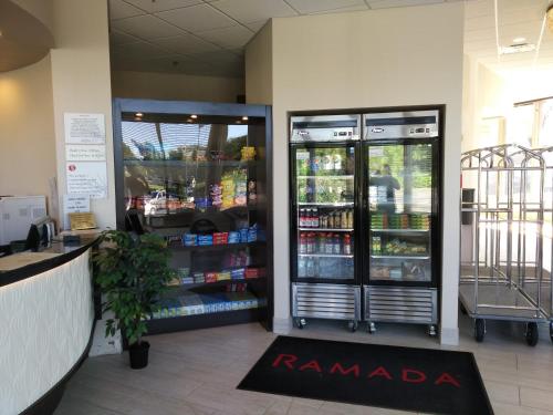 Ramada by Wyndham Lexington North Hotel & Conference Center - image 3