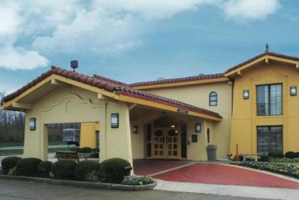 La Quinta Inn by Wyndham Lexington - image 2