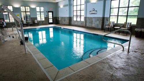 Staybridge Suites Lexington an IHG Hotel - image 5
