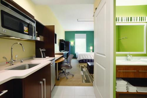 Home2 Suites by Hilton Lexington University / Medical Center - image 3