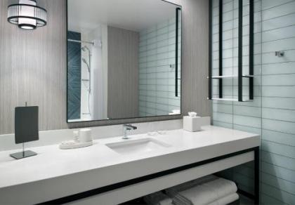 Lexington Marriott City Center - image 3