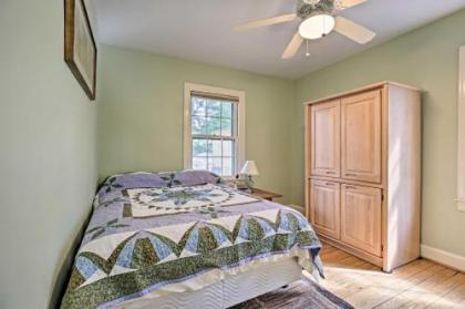 Lexington Getaway with Backyard Deck Less Than 2 Mi to UK! - image 4