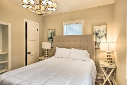 Updated Lexington Apartment Near Downtown UK! - image 11