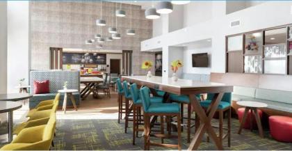Hampton Inn Lexington - image 2