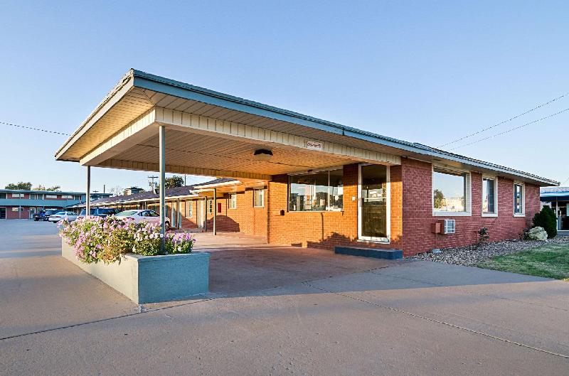 Rodeway Inn - main image